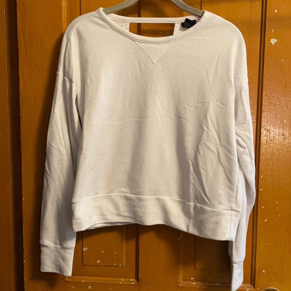 white nike yoga sweatshirt open back